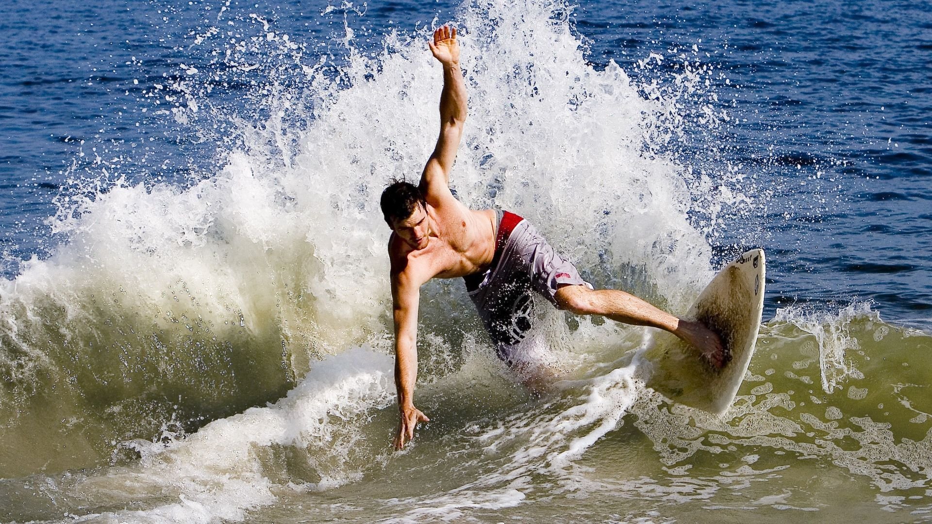 开云电子竞技-迟到8年，登贝莱用坚持证明天赋不会辜负努力，登贝莱有希望吗